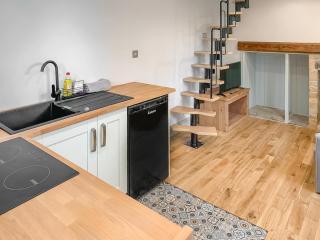 Dovecote - 6