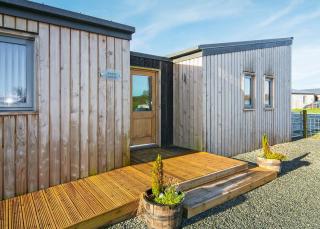 Castle Pren Lodges - 9