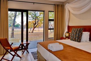 Hwange Safari Lodge - 6