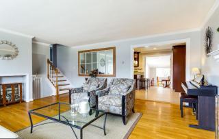 Spacious 3-Bedroom Modern Home Near Old Town Alexandria - 8