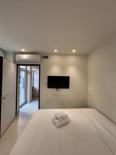 Ivory - Studio in Thisseio - 3