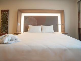Novotel London Brentford - 1