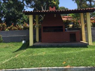 Casa de campo com piscina e varanda ampla - 2