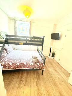 Wandsworth Guest Studio 64 - 4