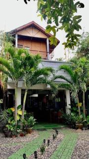 Mischa Hostel - Dauis - 7