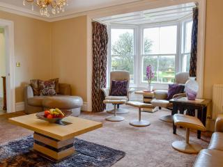 Maesbangor Farmhouse - 1