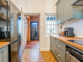 Piersland Mews - 1
