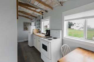 Starfish Cottage - 2