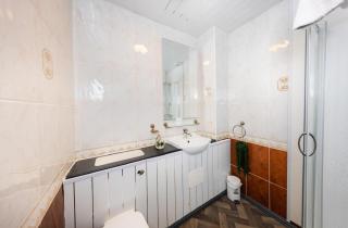 Bright One-Bedroom Flat near The Meadows 7 - 6
