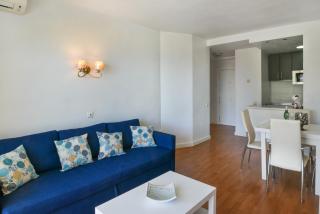 Fantastic seaviews & pool, close to the beach - 1