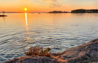 Amazing Home In Motala With Wifi - 9