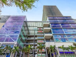 Near Brickell, Beach & Port 10min, Style & Comfort - 2