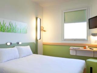 Ibis Budget Madrid Vallecas - 1