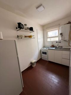 Check and Home - San Martin - 3 Huéspedes en Zona Centro - 1