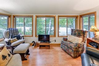 Dock and Lake Access Cabin 4 Mi to Ice Age Trail! - 6