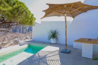 Bluewhite Suites & Villa Santorini - 4