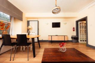 Urban Retreat by The Meadows 4 - 6