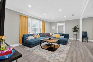 Duval Den |3BR & Backyard|15 Mins to Downtown JAX - 9