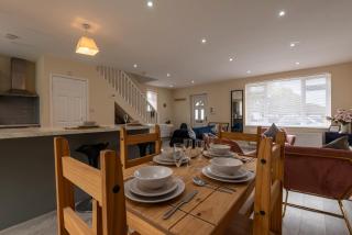 pet friendly house by KBS StayHub Short Lets & Serviced Accommodation Brockworth with parking - 6