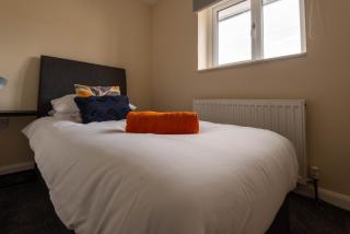 pet friendly house by KBS StayHub Short Lets & Serviced Accommodation Brockworth with parking - 1