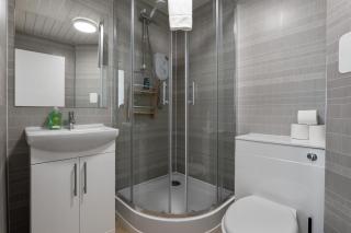 Holyrood Duplex 3-Bedroom Apartment - Edinburgh - 8
