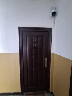 3-Room Apartment, Top Center, 1st Floor Flat, AUBG, WiFi, PC i5 SSD, Tablet, AndroidMiTvBox, 3 LED TVs 200 Channels, Long Terrace, Self-Easy-Late Check-in Key Box, Stay Before Greece - 2