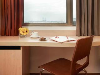 Ibis Saigon South - 5
