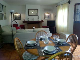 Cozy Country House Banyols - 3