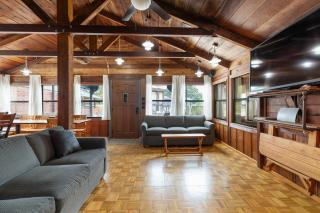 Panacea Boathaus Lodge - Perfect Location for your lake vacation - 5
