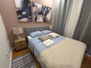 3BR Welcoming Home close to Central Park - 3