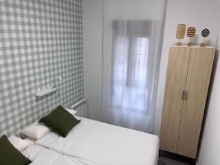 Confortable apartamento con parking en Bilbao - 2