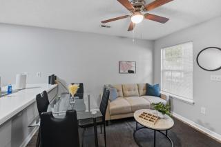 Chic Modern Suite With Style I Free Parking - 1