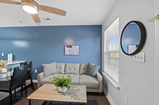 Chic Modern Suite With Style I Free Parking - 6