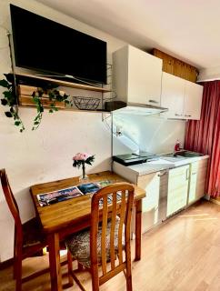 Zentrale Ferienwohnung - 2