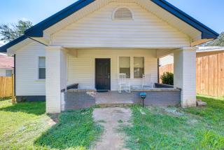 17 Mi to Birmingham Renovated Home with Deck - 8