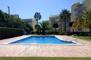 Pool View Balcony & Walk to beach, by TimeCooler - 2