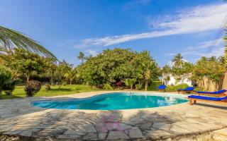 Villa Cashew Diani - 0
