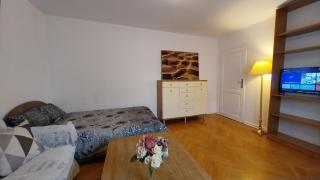 Nowiniarska Private Rooms - 4
