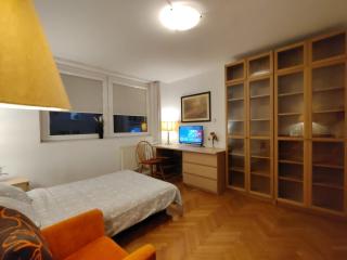 Nowiniarska Private Rooms - 1