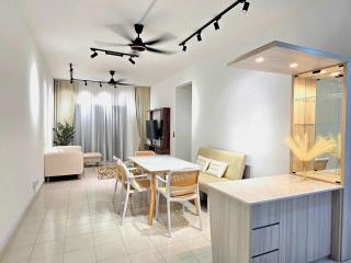 A-H Homes Homestay Shah Alam - 0