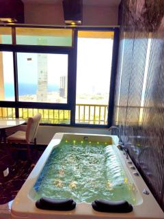 Saggar Suite Sea View جناح سطح القمر اطلاله بحريه - 1