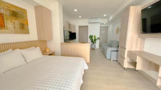 Charming Oceanfront Apartment with Balcony and Panoramic view, Cartagena Colombia - 6
