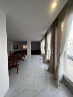 بيت الضباب - 9