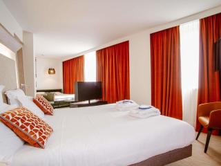 Novotel Lyon Centre-Confluence Bord de Saone - Lyon - 2