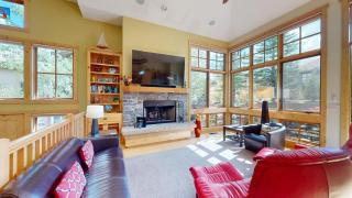Angani Way Townhome 104 - 0