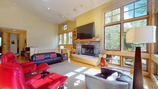 Angani Way Townhome 104 - 9