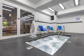 Best Western Plus Prairie Inn - 6