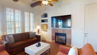LV372 Upstairs Legacy Villa 3BD-3BA near Main Pool - 8
