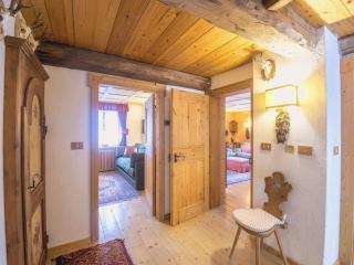 Newly renovated apartment close to mountains - 6