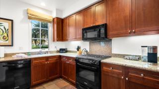 LV353 Downstairs 3BD-3BA Near Main and Kids Pool - 1